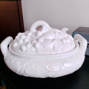 Gibson China Tureen